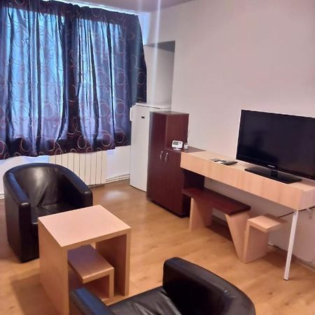 Central Best Cozy In Apartment Bucureşti Exterior foto