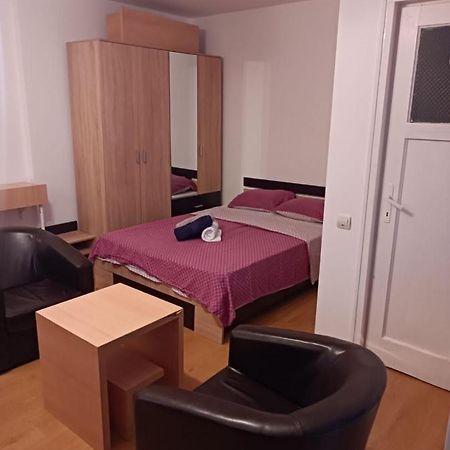 Central Best Cozy In Apartment Bucureşti Exterior foto