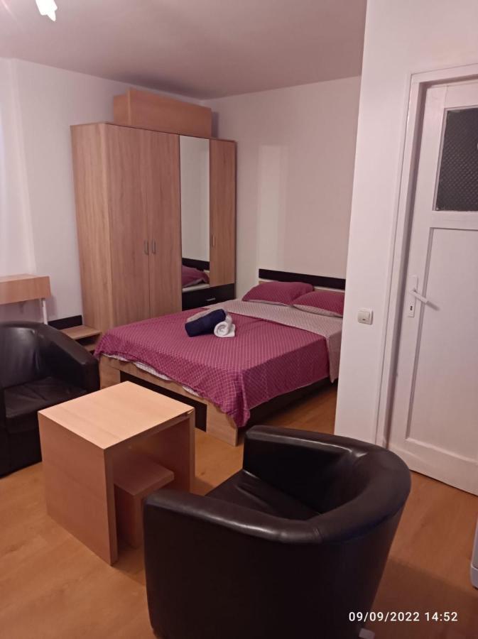 Central Best Cozy In Apartment Bucureşti Exterior foto